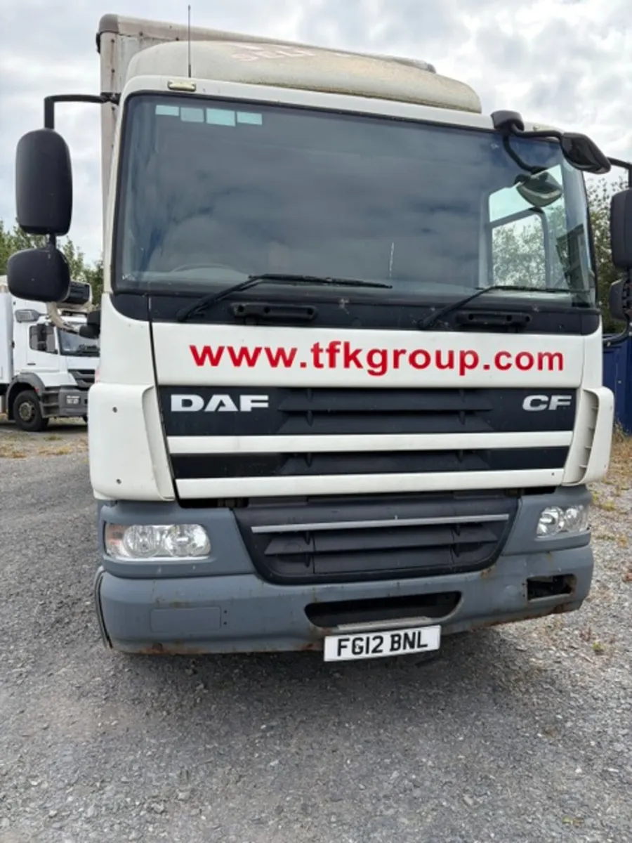 18 TON CURTIAN SIDE - Image 1