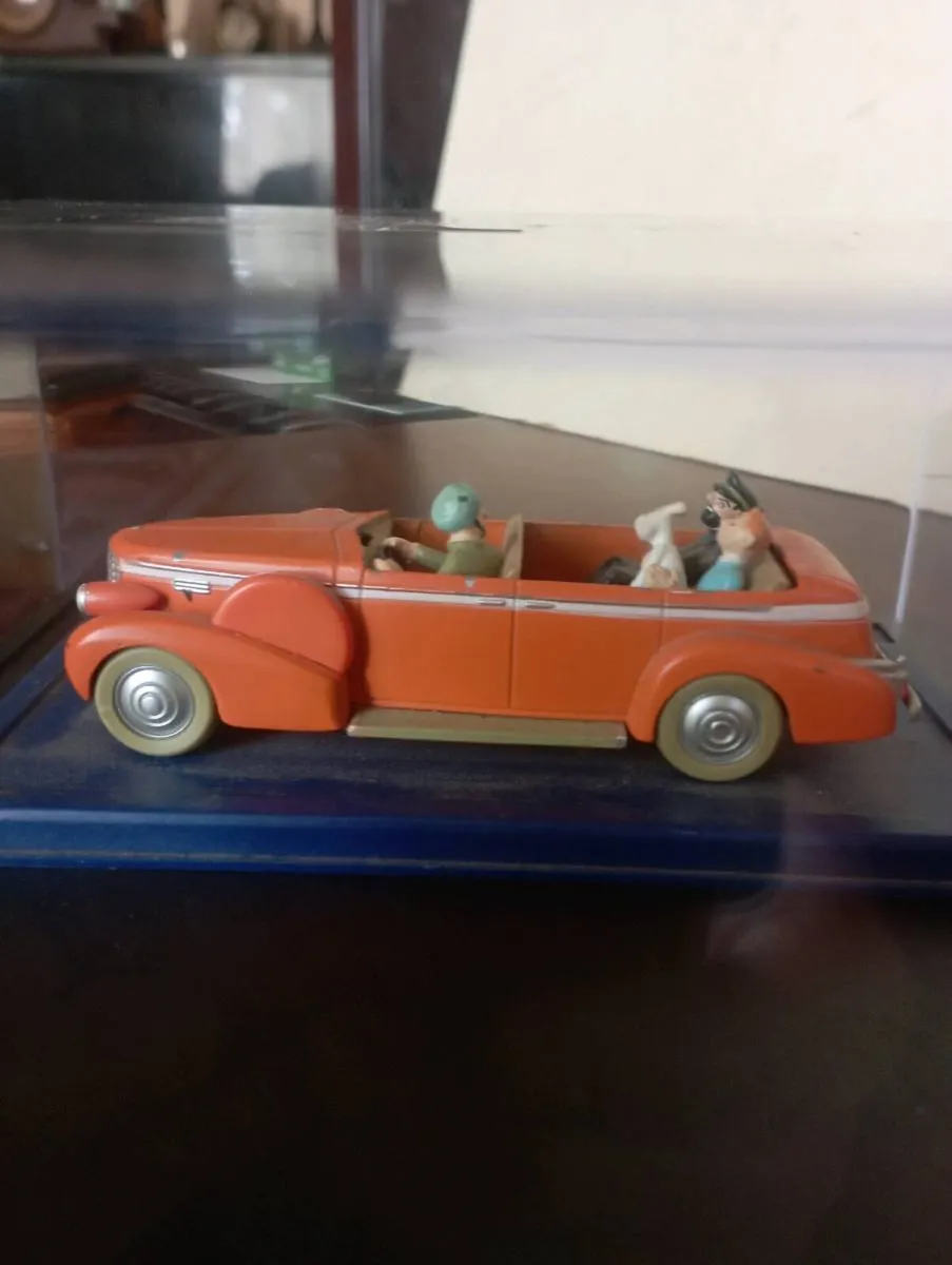 NEW DELHI TAXI CADILLAC FLEETWOOD 1-/43 SCALE - Image 3