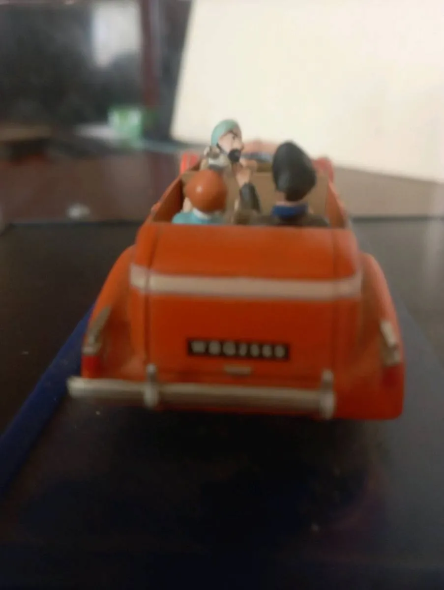 NEW DELHI TAXI CADILLAC FLEETWOOD 1-/43 SCALE - Image 4