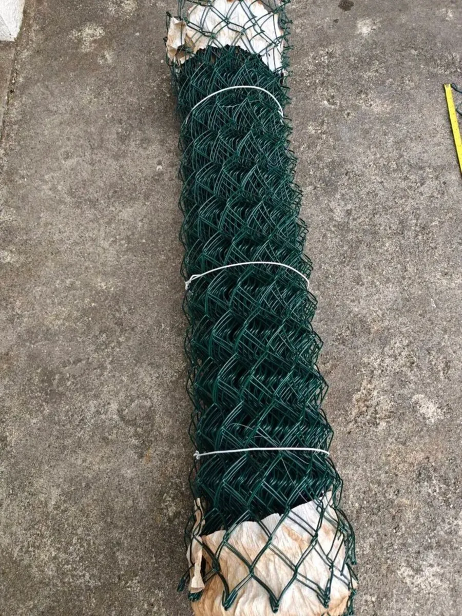 Green PVC coated chainlink fencing 48 X 12G x1.2 m - Image 1
