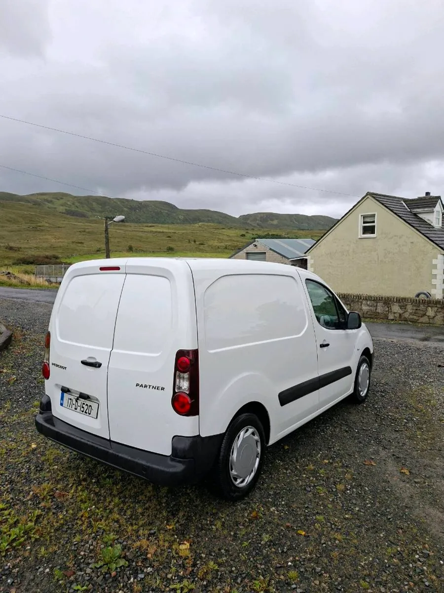 Peugeot partner full test - Image 3