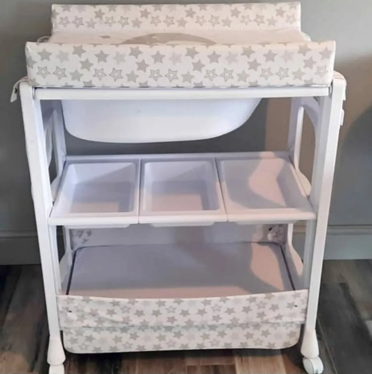 Baby changing table and bath