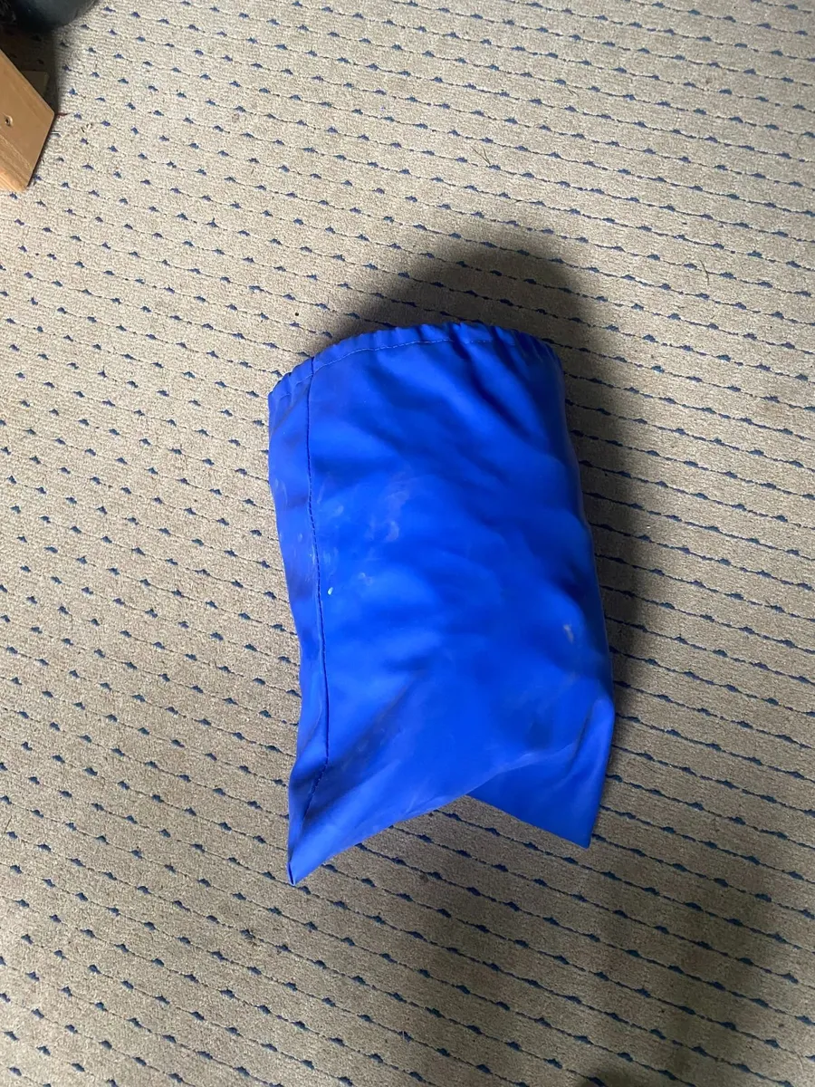 Free to Collect – Kids Chest Waders with Built-in - Image 3