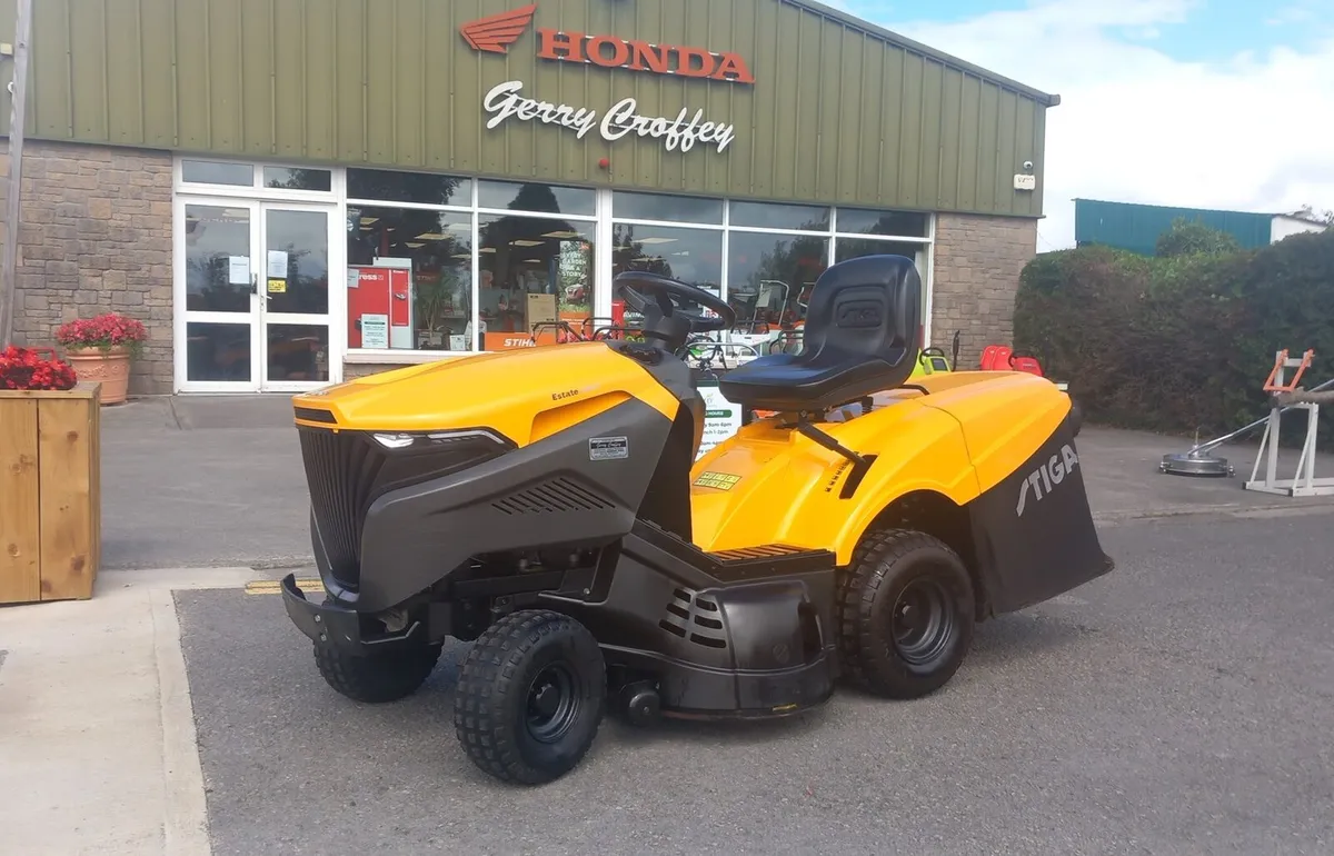 Stiga Ride on Tractor Mower - with Warranty - Image 2