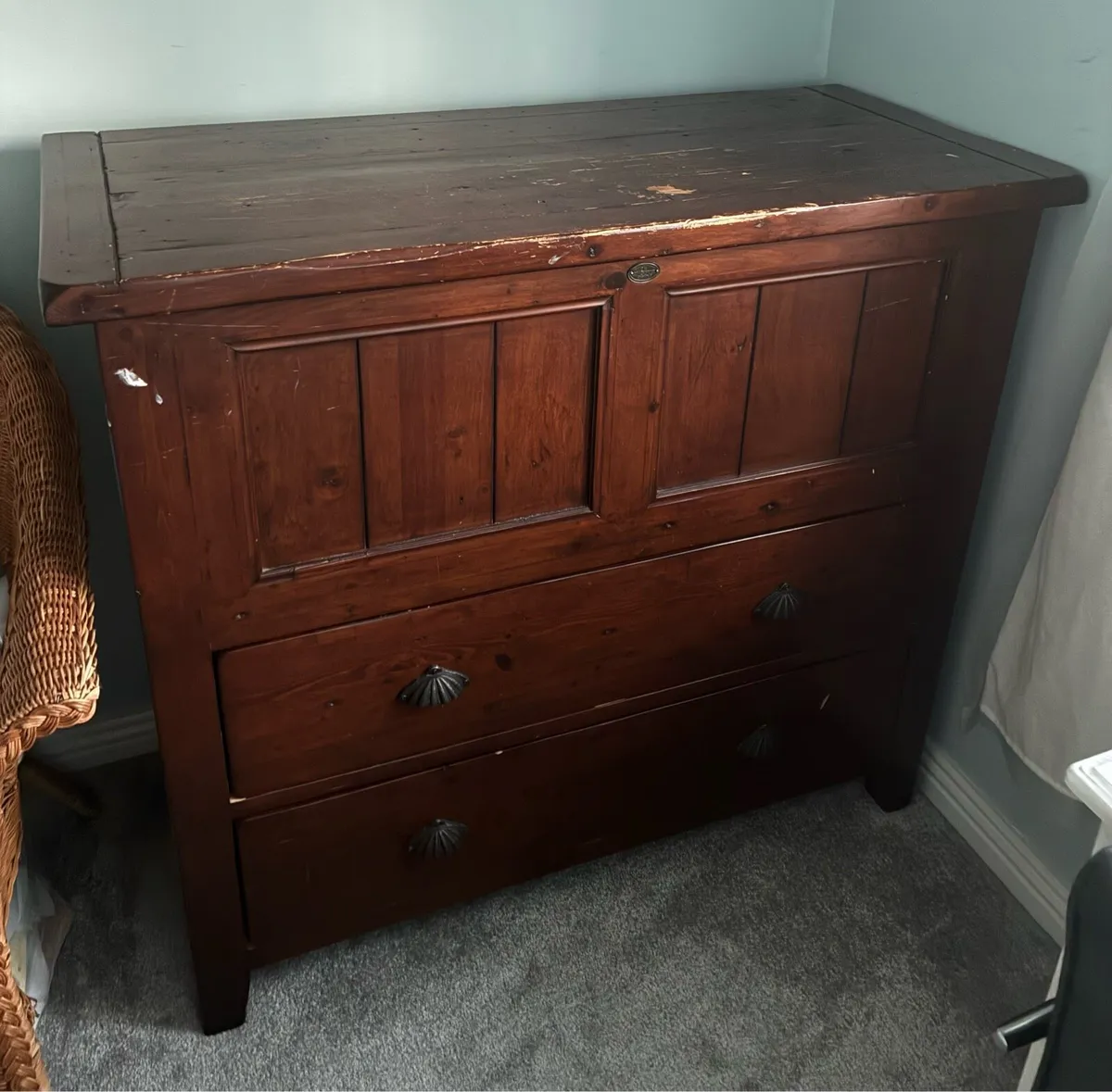 Chest - Image 1