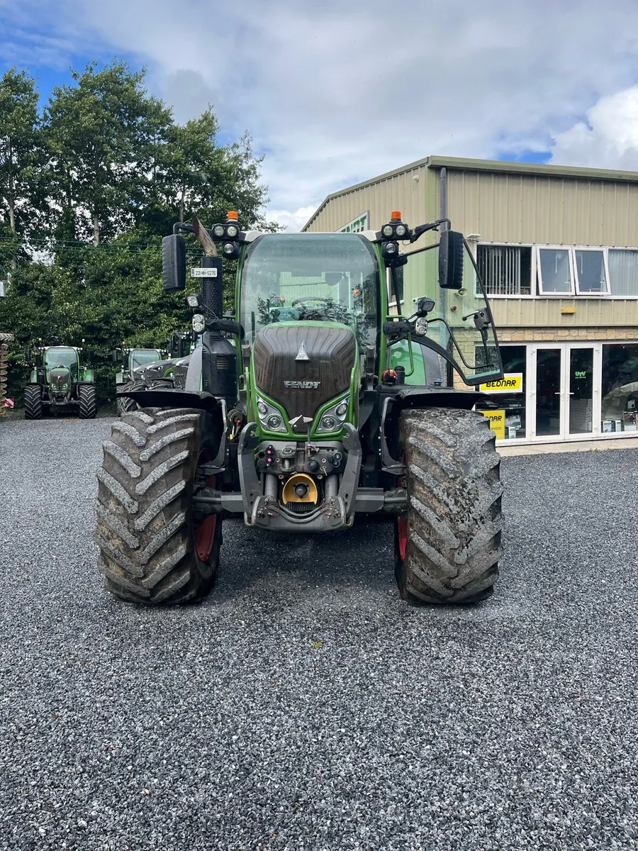 Fendt 724 ProfiPlus - Image 2