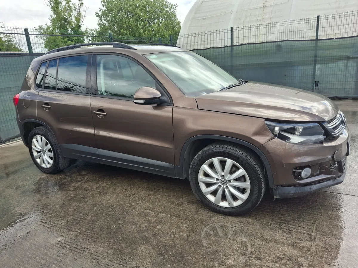 2014 Volkswagen Tiguan  2.0 Tdi - Image 2