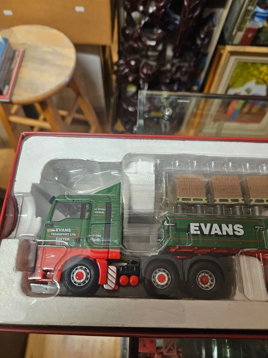 Corgi MAN Tractor Unit and Crane Trailer with Load - Image 3