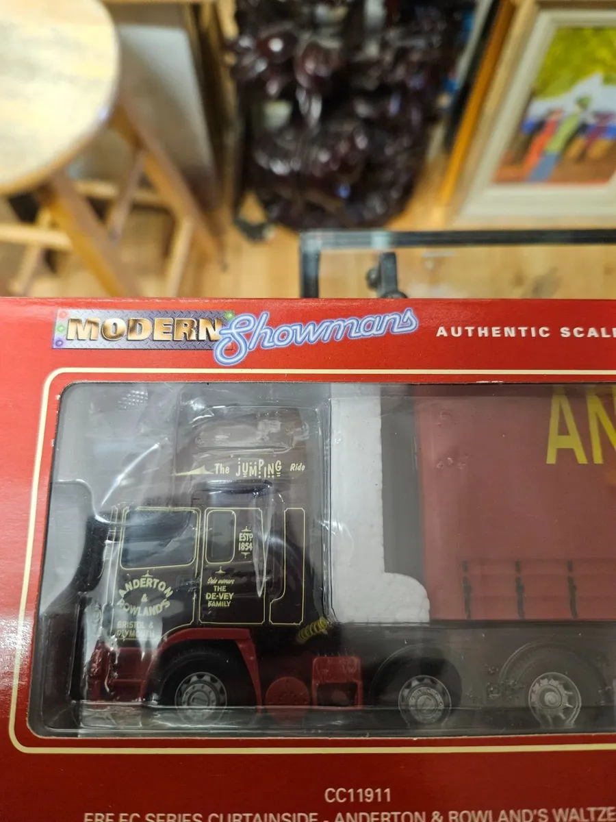 Corgi ERF Tractor Unit and Trailer 1.50 - Image 3
