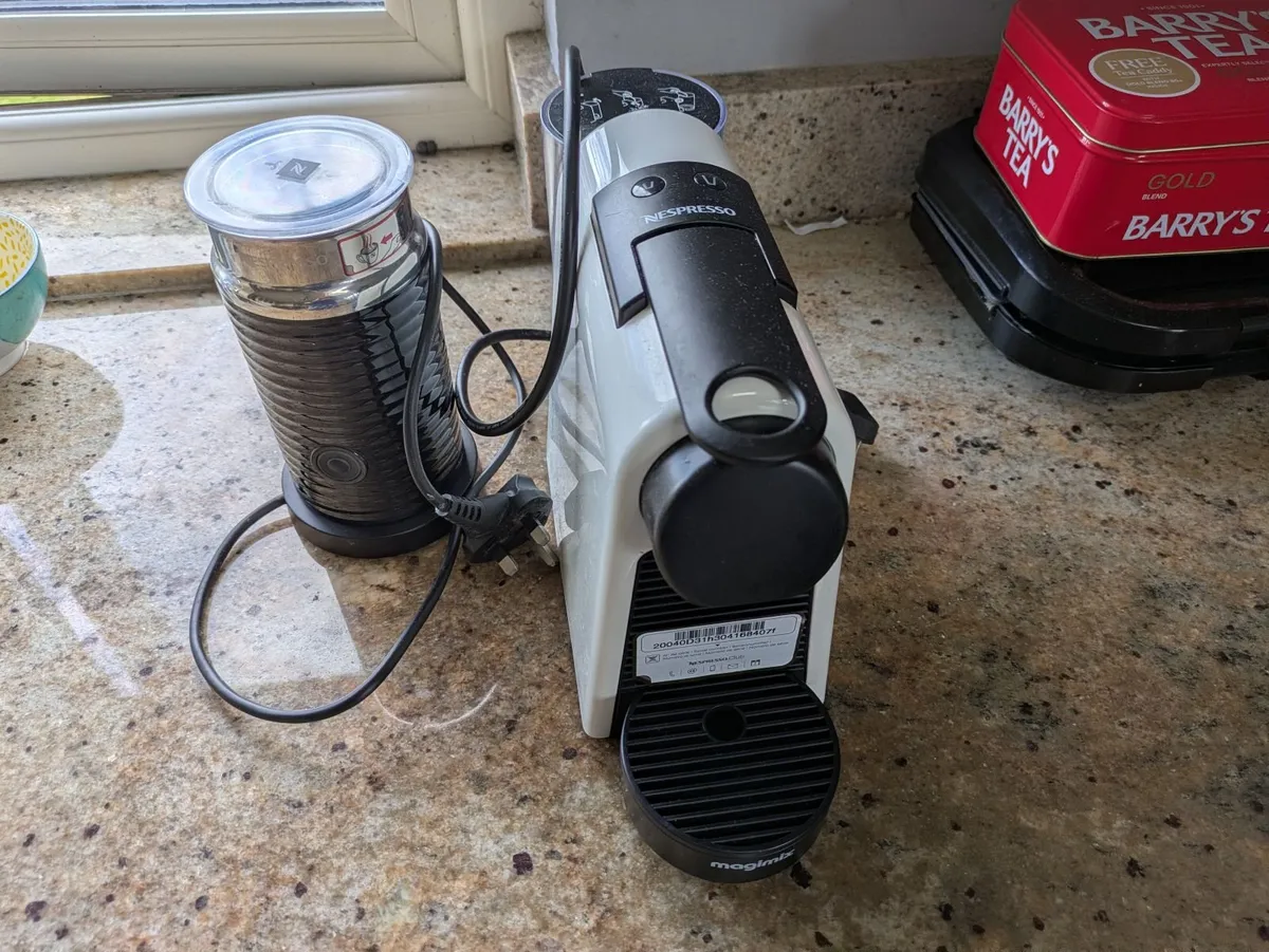 Coffee Machine only used a few times. - Image 3