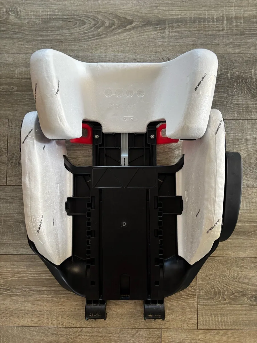 Car seat - Image 3
