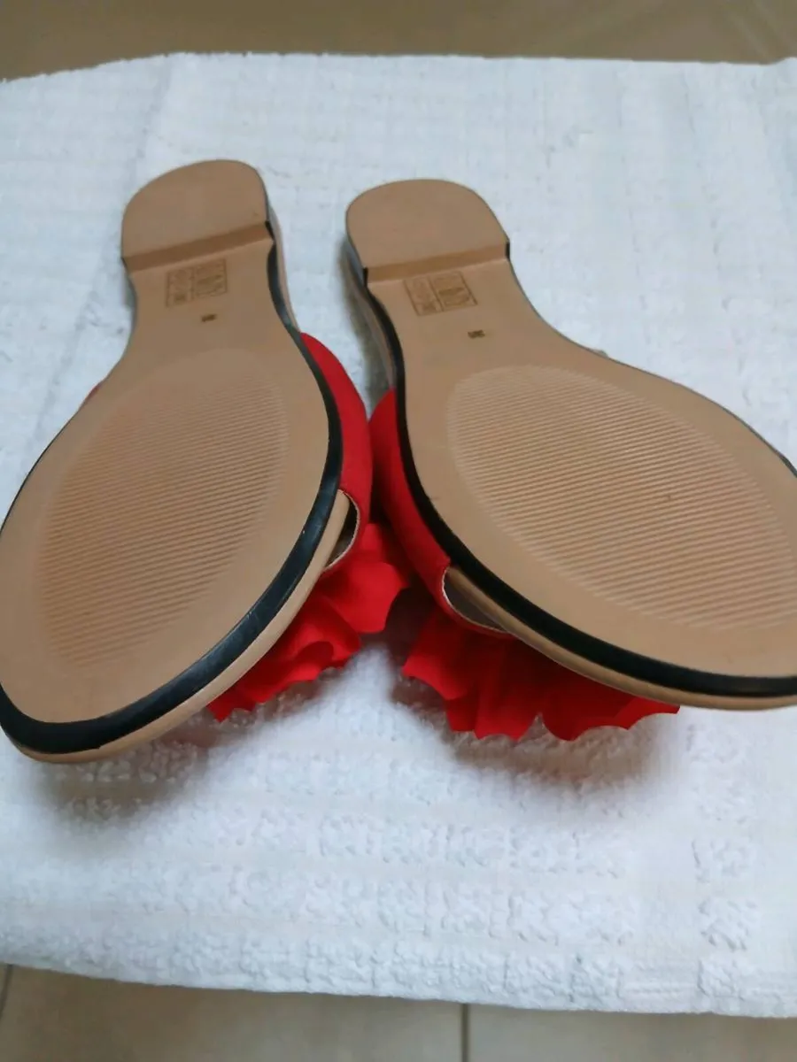 SHOES ALL NEW - Image 2