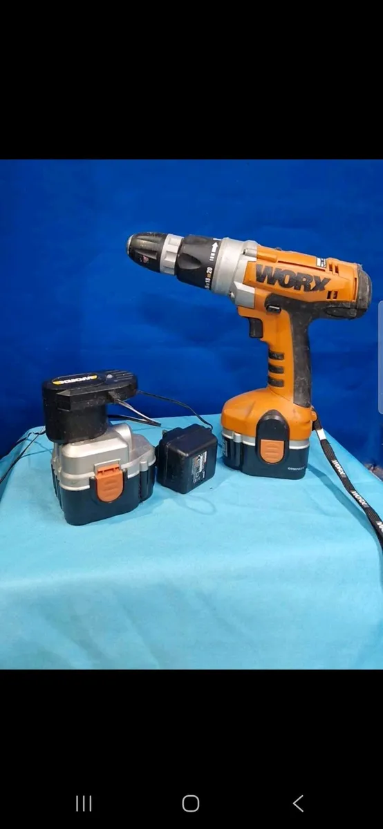 WORX Cordless Drill — 2 BATTERIES + Charger
