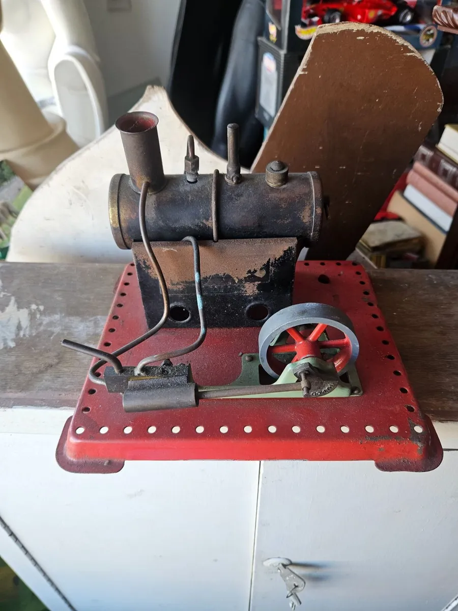 Vintage Mamod Steam Engine - Image 1