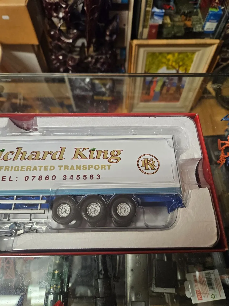 Corgi Scania Tractor Unit and Fridge Trailer 1.50 - Image 3