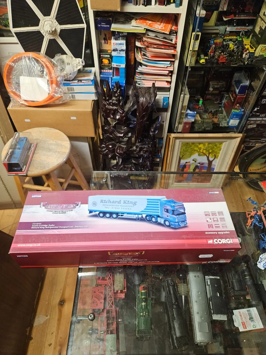Corgi Scania Tractor Unit and Fridge Trailer 1.50 - Image 1