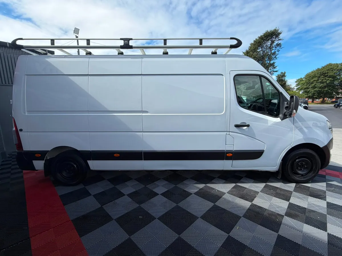 (211) Nissan NV400 //Roof Rack//Towbar//Camera - Image 4