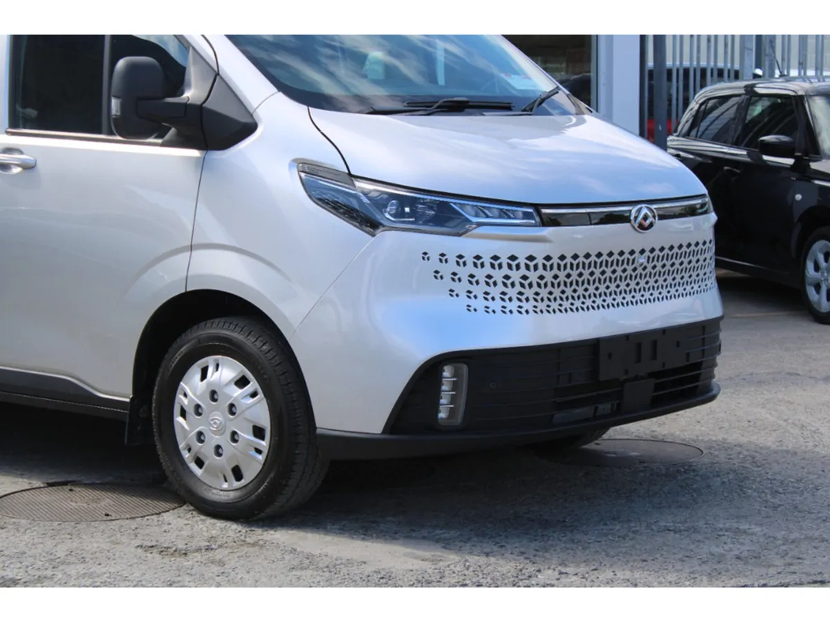 Maxus Other E Deliver7 Electric 77KW L2H1 - Image 2