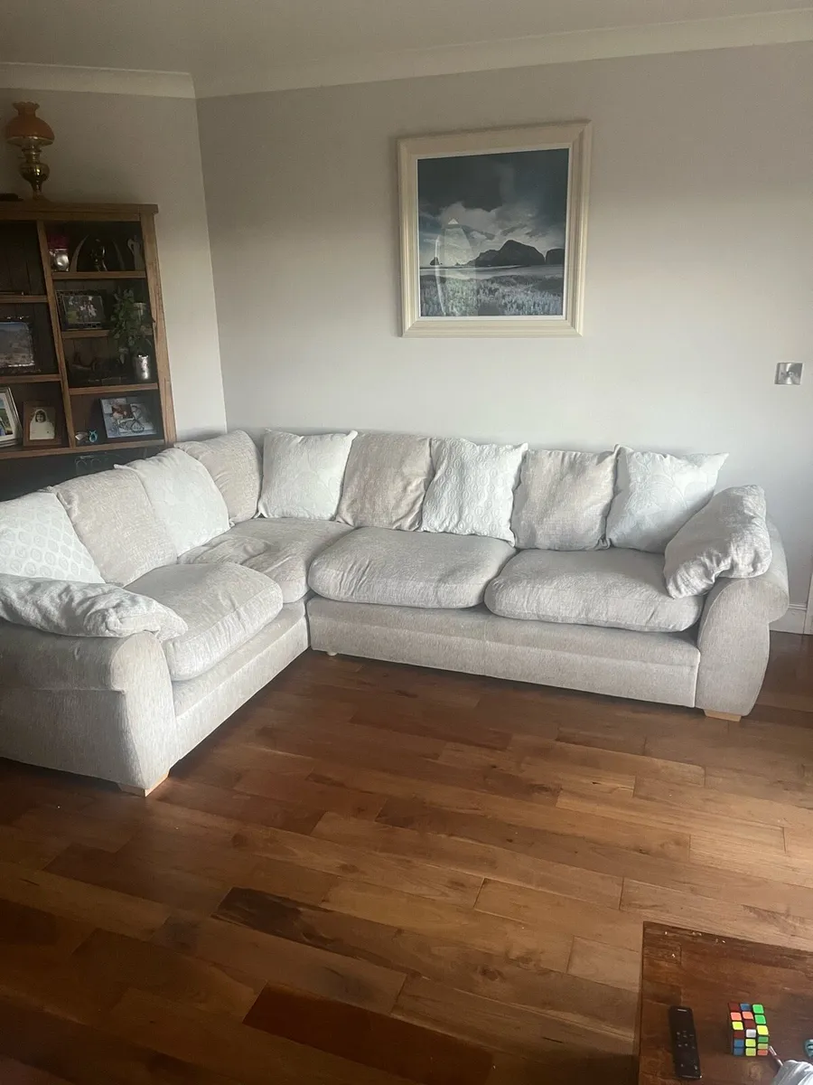 Couch - Image 1