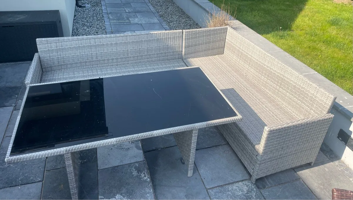 Rattan L Shaped Garden Patio Seating & Table Set - Image 1