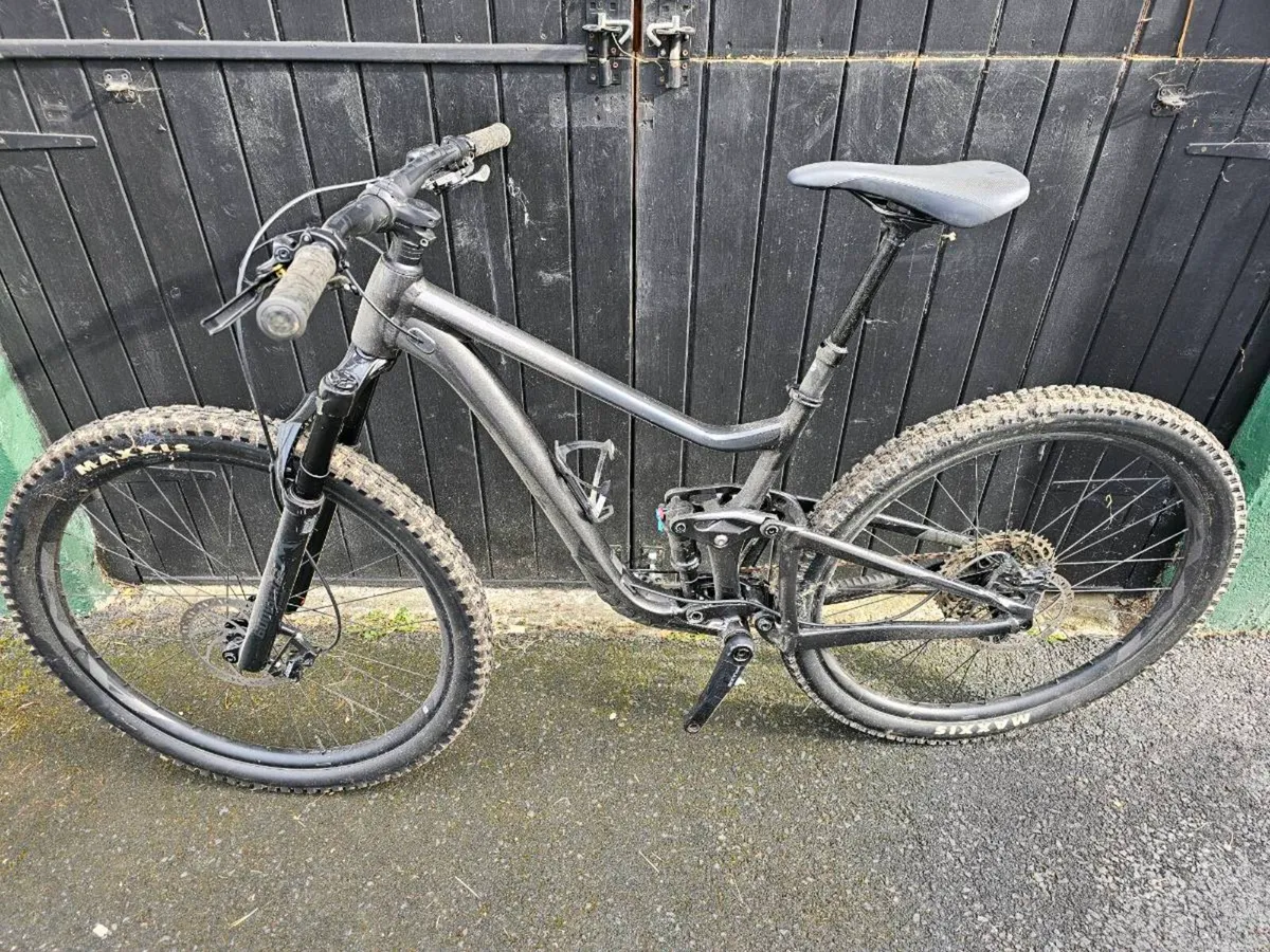 Giant Trance MTB - Image 1