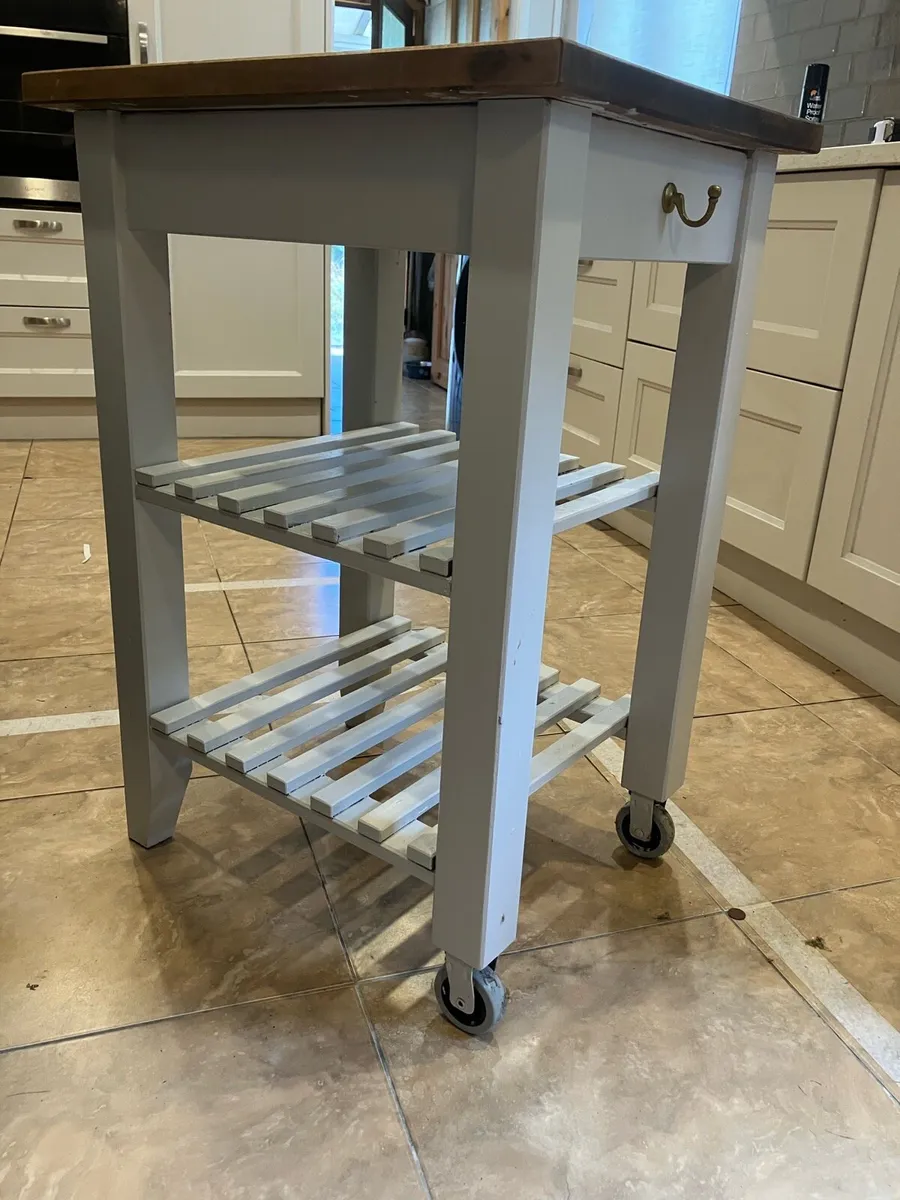 Solid Wood Butchers Block - Image 2