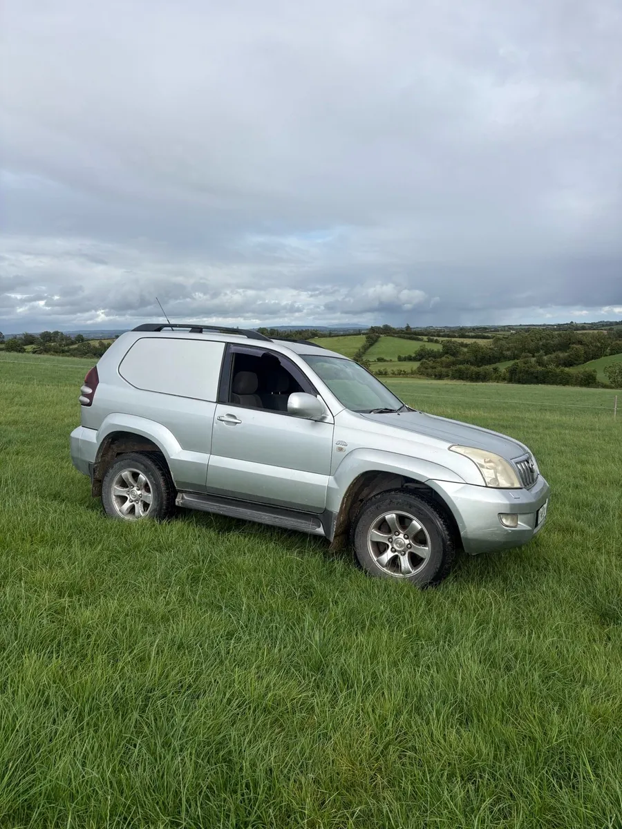 Toyota Land Cruiser - Image 2