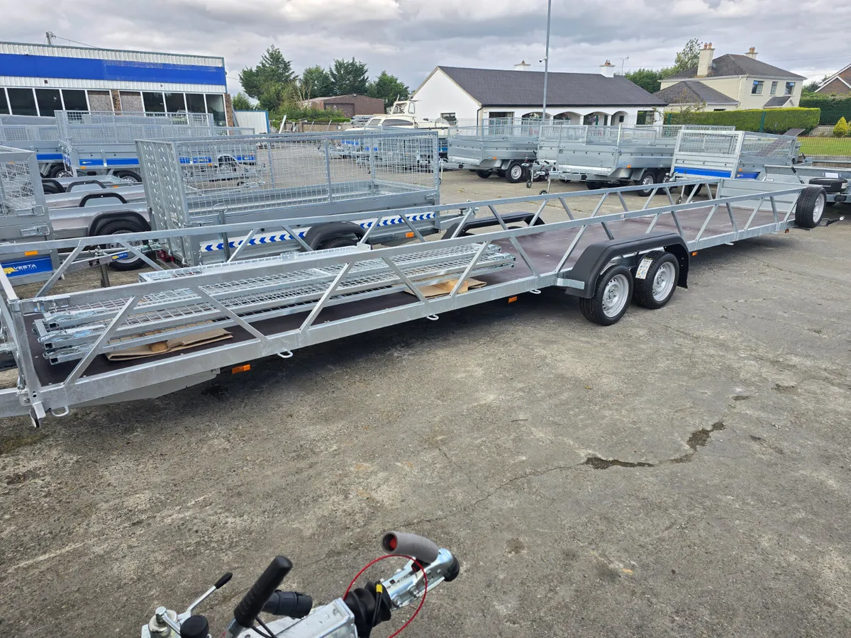 30FT x 4FT Trailer with brakes - Image 4