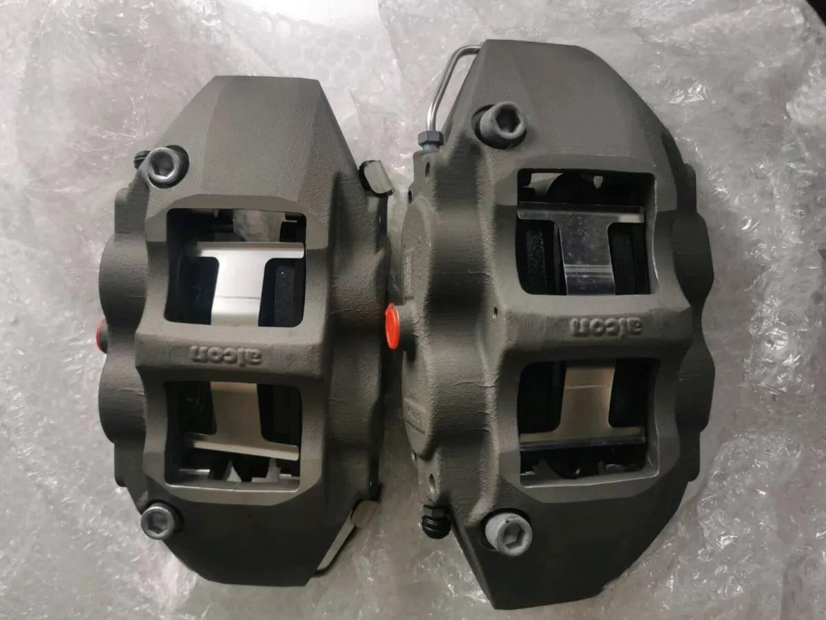 Alcon Brake Calipers and Pads - Image 4