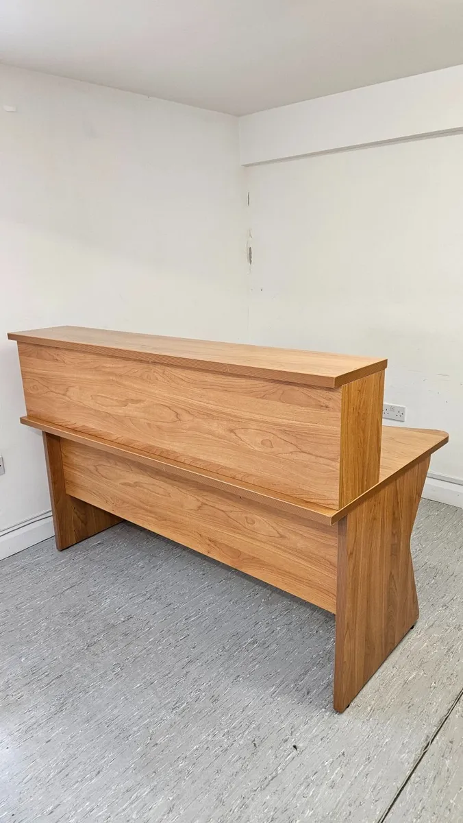 Office Reception Desk - Image 3