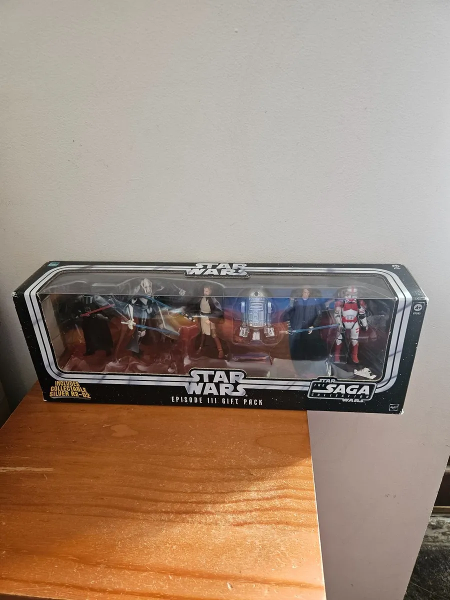 Star Wars Figure Pack Darth Vader Grevious R2D2 - Image 1
