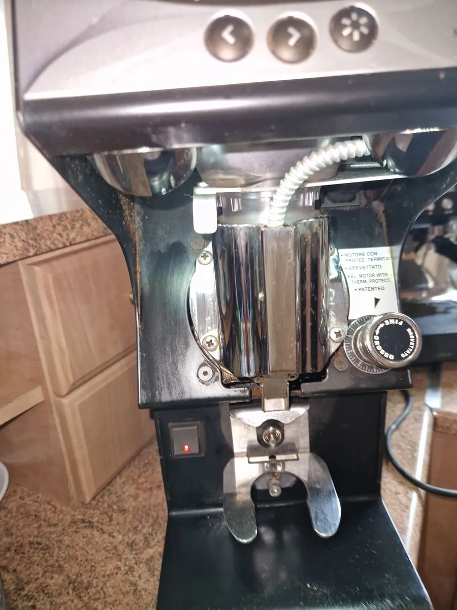 Coffee Grinder - Image 1