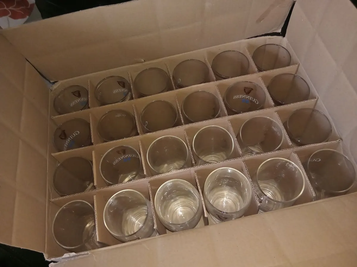 60 PINT GLASSES - Image 2