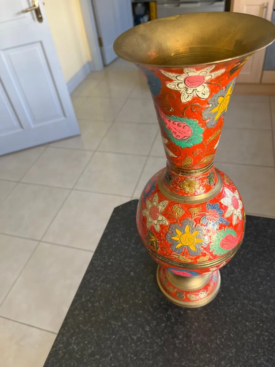 Vase - Image 1