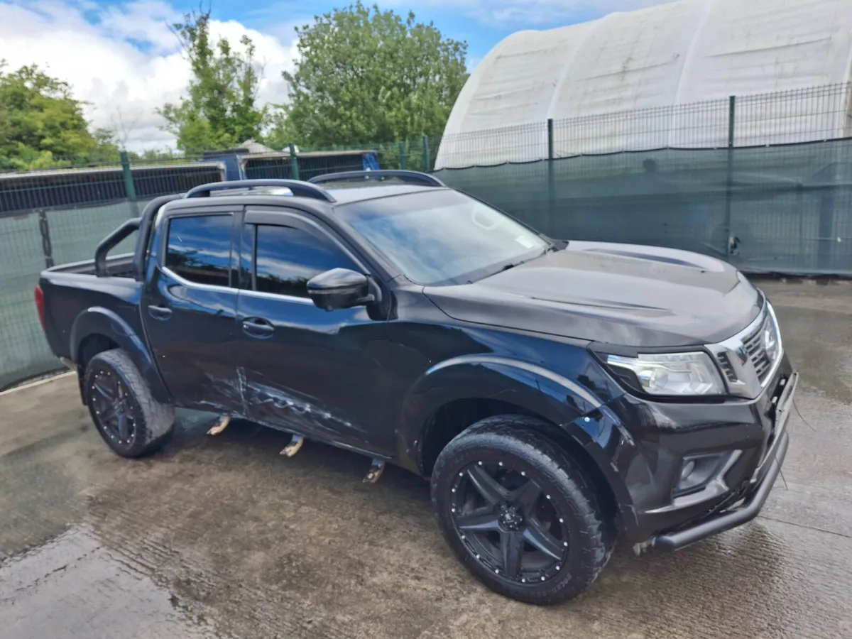 2018 Nissan Navara  Tekna  2.3 Diesel  Automatic - Image 1