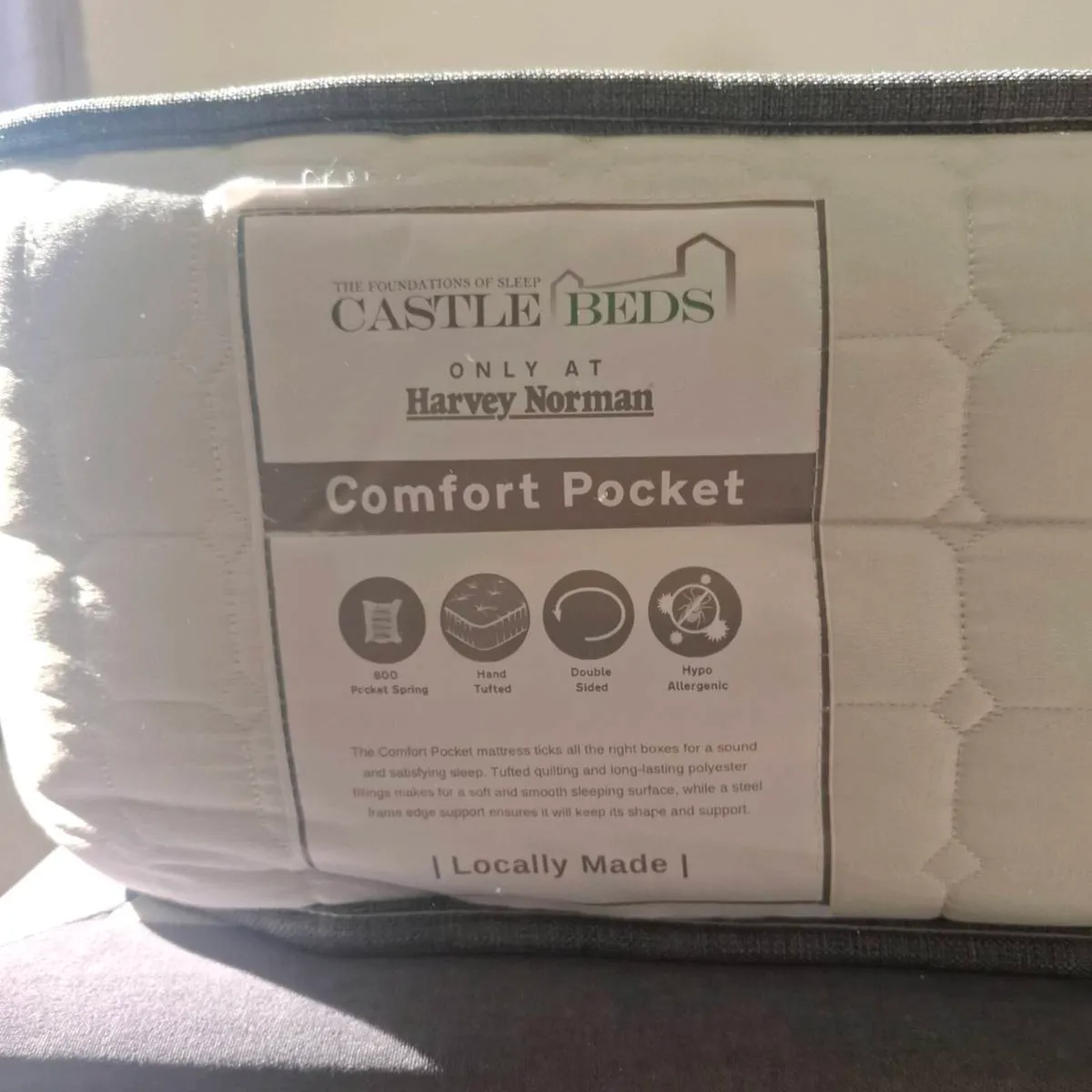 Divan Base, pocket sprung King Mattress like new - Image 2