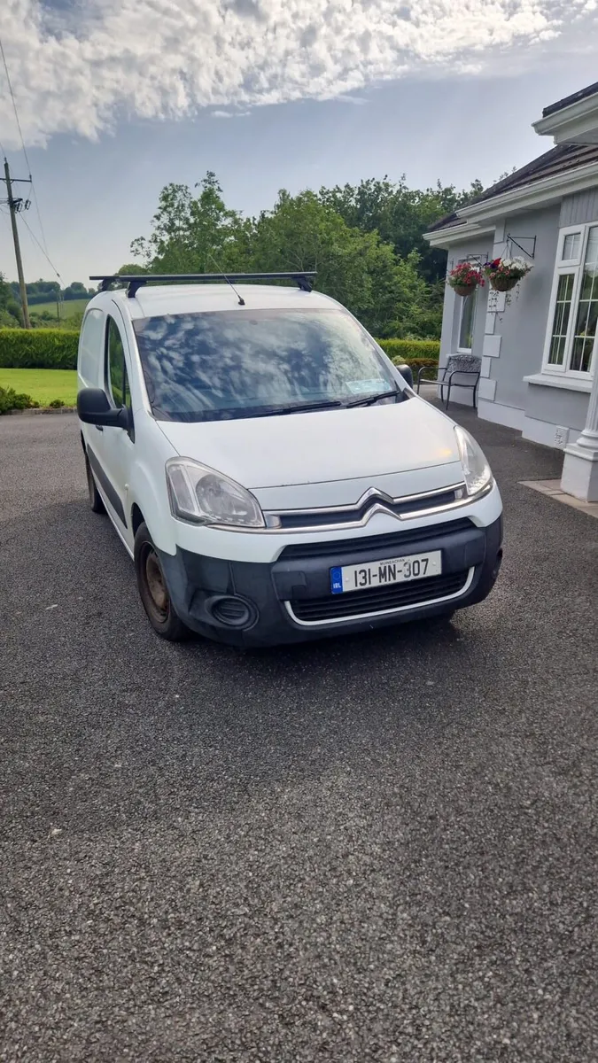 Two berlingo vans 2013 & (2009 for parts) - Image 3