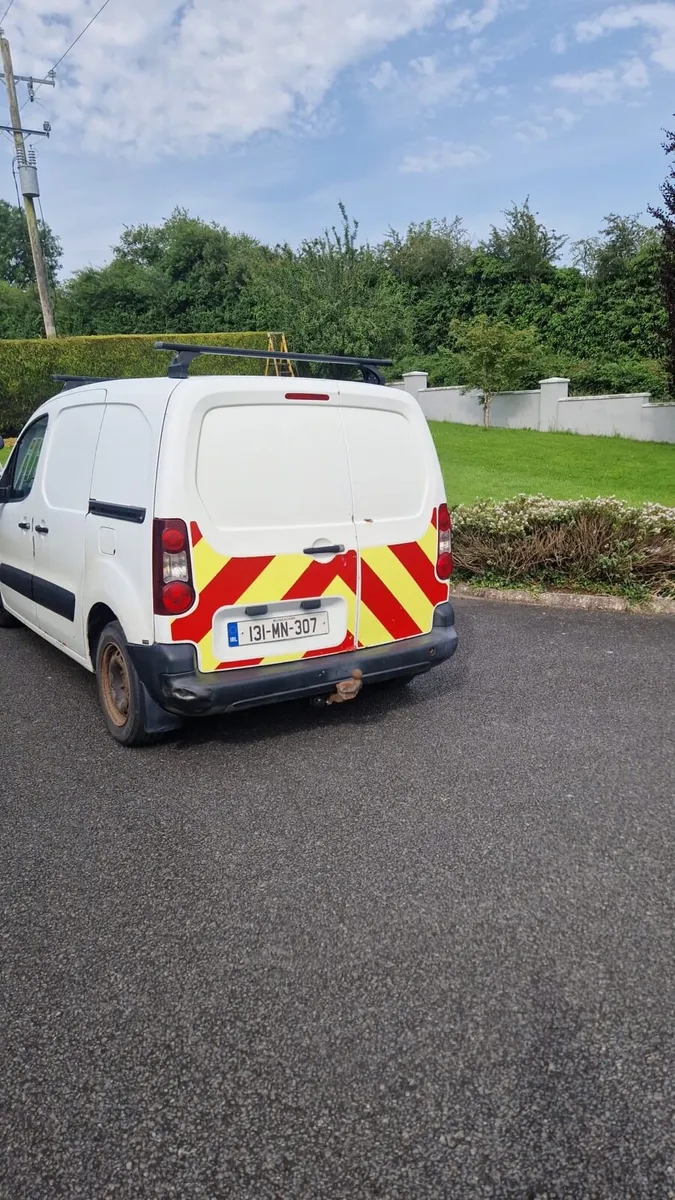 Two berlingo vans 2013 & (2009 for parts) - Image 4