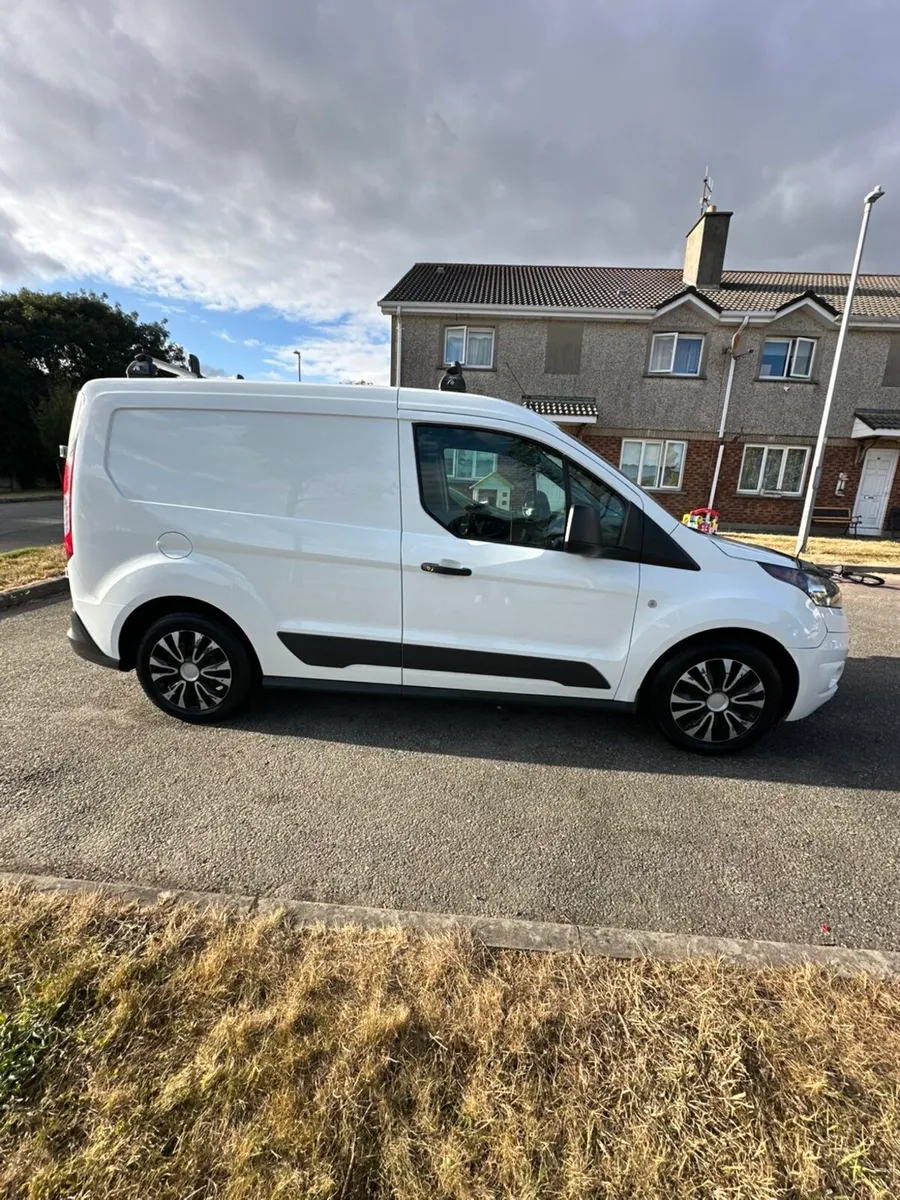 2017 Ford transit connect - Image 4
