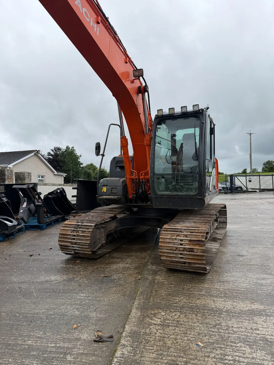 Hitachi zaxis 130-5 - Image 1