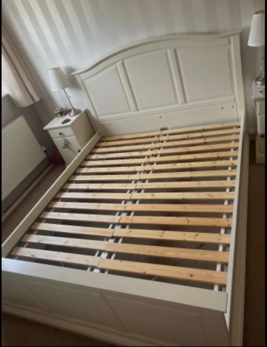 Gorgeous White 4Ft 6” Double Wooden Bed - Deliver