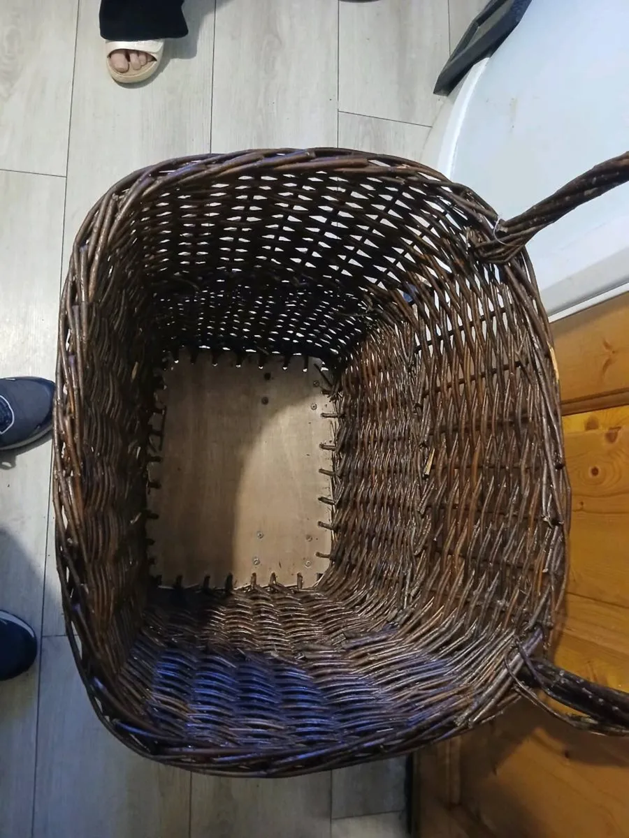 Log/Laundry Basket - Image 3