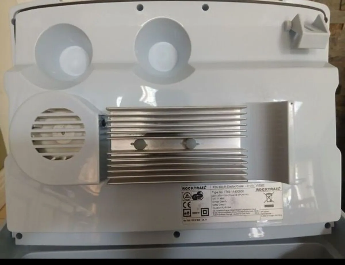 Rocktrail electric coolbox 12 V - Image 2