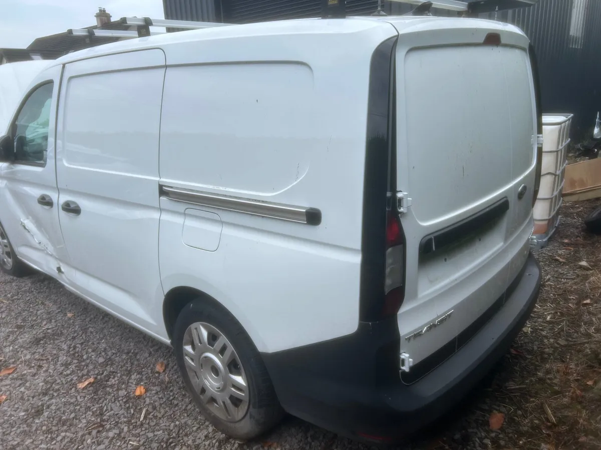 2025 Ford Transit Connect.TREND, Lwb, 1317 miles - Image 2