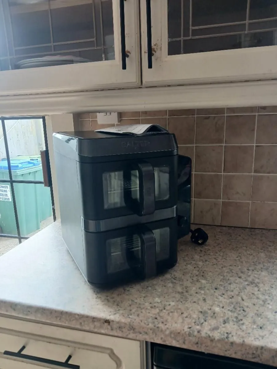 Salter Air Fryer - Image 1
