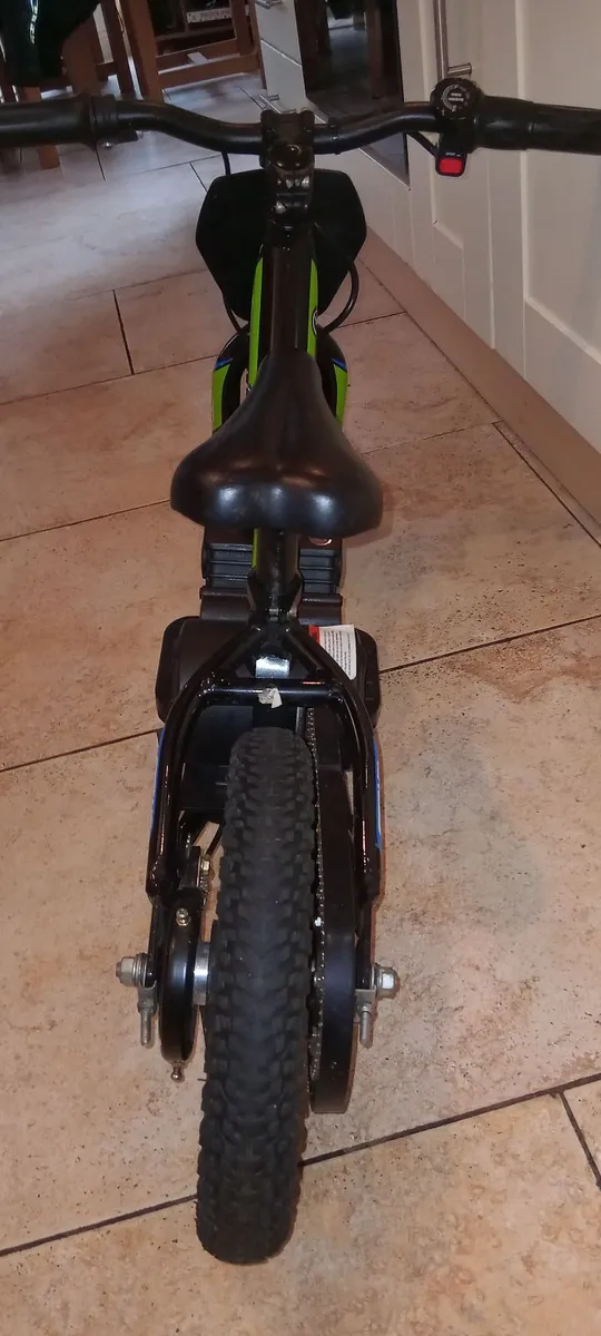 Kids bike - Image 2