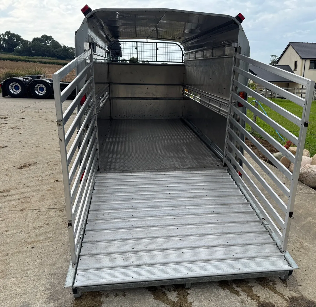 Ifor Williams - Image 4