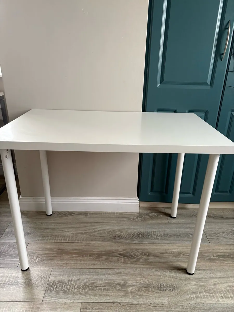 White Desk - Image 1