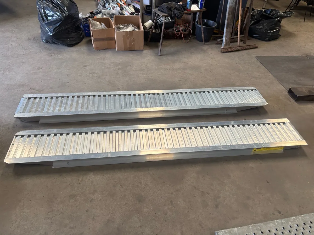 Ifor williams trailer ramps 6ft 8ft steel and alu - Image 1