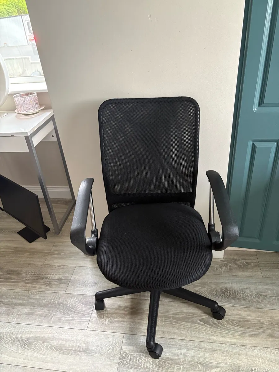 Office chair